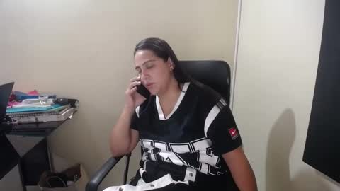 Snapshot of neny445 chatting on 12/02/24, 05:15 kelly lopez online show from 12/02/24, 05:15