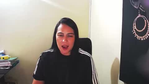 Snapshot of neny445 chatting on 01/24/25, 01:57 kelly lopez online show from 01/24/25, 01:57