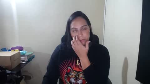 Snapshot of neny445 chatting on 01/25/25, 12:37 kelly lopez online show from 01/25/25, 12:37