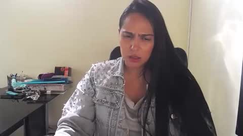 Snapshot of neny445 chatting on 11/22/25, 02:27 kelly lopez online show from 11/22/25, 02:27