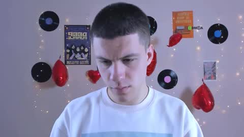 neo_raze_ online show from 02/16/26, 07:32