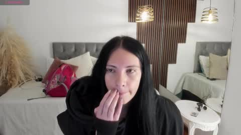 Sarah  online show from 02/10/26, 02:26