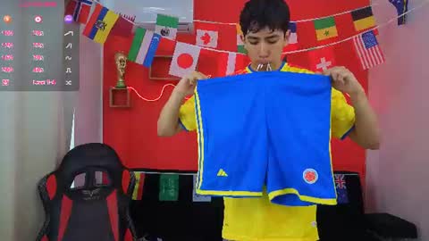 just Daniel  online show from 06/17/26, 07:04
