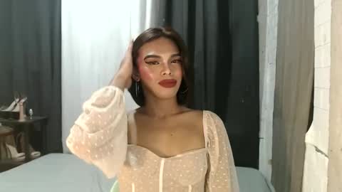 neomi online show from 12/03/25, 03:21