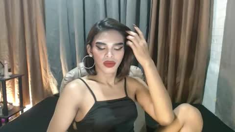 neomi online show from 02/07/26, 02:32