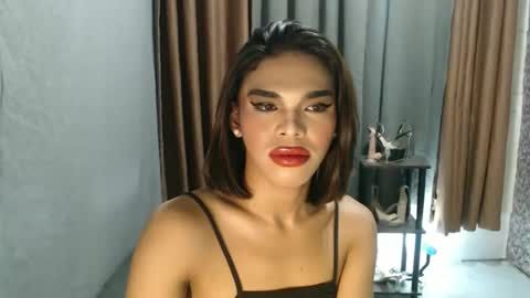 Snapshot of neomi_hardcock chatting on 04/20/26, 03:26 neomi online show from 04/20/26, 03:26