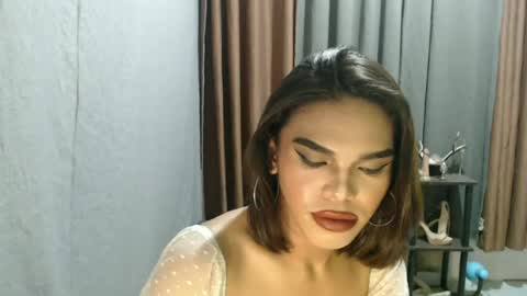 Snapshot of neomi_hardcock chatting on 05/11/26, 03:40 neomi online show from 05/11/26, 03:40