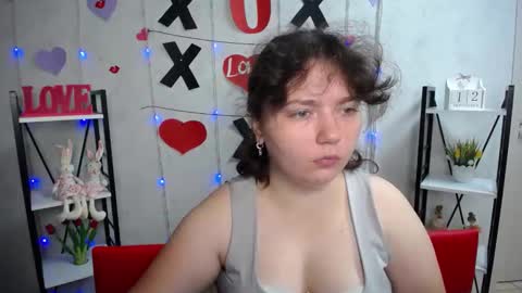 Snapshot of neonilalisova chatting on 09/13/25, 05:07 NeonilaLisova online show from 09/13/25, 05:07
