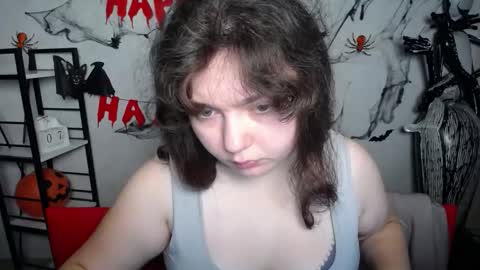 Snapshot of neonilalisova chatting on 11/08/25, 06:24 NeonilaLisova online show from 11/08/25, 06:24