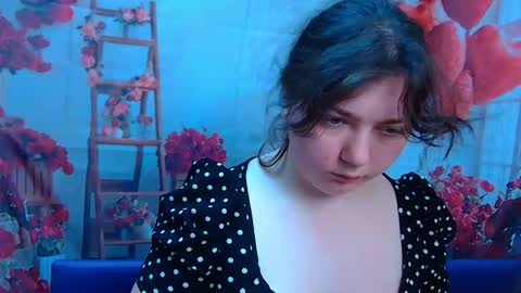 Snapshot of neonilalisova chatting on 02/10/26, 01:59 NeonilaLisova online show from 02/10/26, 01:59