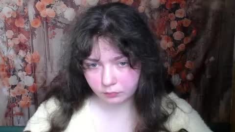 Snapshot of neonilalisova chatting on 03/03/26, 12:00 NeonilaLisova online show from 03/03/26, 12:00