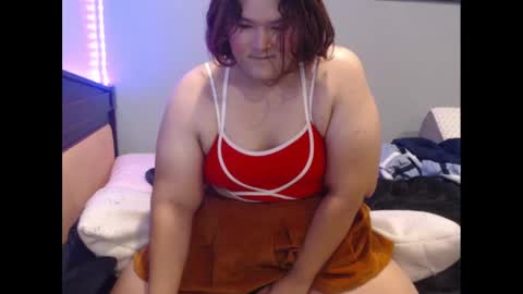 Neon online show from 12/06/24, 12:23