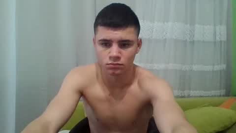 Snapshot of neoplayboy2 chatting on 11/11/25, 06:57 neoplayboy2 online show from 11/11/25, 06:57