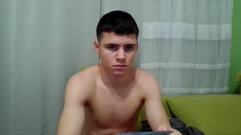 Snapshot of neoplayboy2 chatting on 11/23/25, 10:20 neoplayboy2 online show from 11/23/25, 10:20