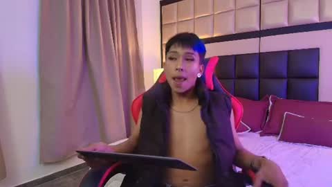 neoxangel69 online show from 07/02/26, 03:34