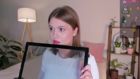 nepobaby online show from 02/11/25, 11:54