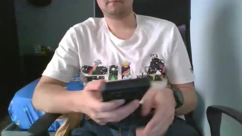 MrBull online show from 02/04/26, 07:53