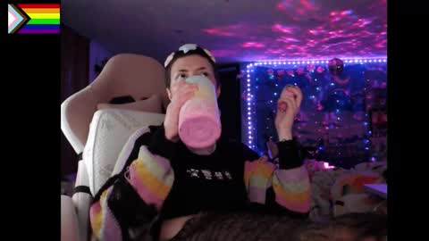 NerdySquirty online show from 12/21/25, 06:31