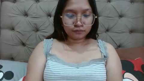 Snapshot of nerdypinaypie chatting on 03/20/26, 05:45 nerdypinaypie online show from 03/20/26, 05:45