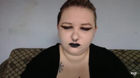 Snapshot of neriphine chatting on 10/08/25, 07:50 Neriphine online show from 10/08/25, 07:50