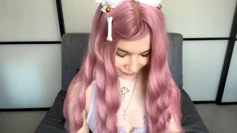 Lori online show from 04/12/26, 01:27