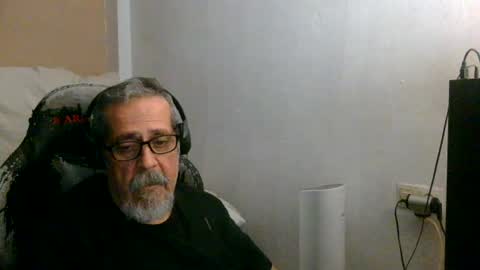 Snapshot of neron401 chatting on 07/20/26, 03:21 neron401 online show from 07/20/26, 03:21