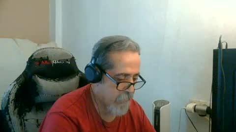 Snapshot of neron401 chatting on 07/27/26, 03:08 neron401 online show from 07/27/26, 03:08