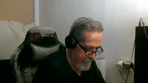 Snapshot of neron401 chatting on 08/01/26, 12:54 neron401 online show from 08/01/26, 12:54