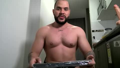 neron XXL online show from 11/24/25, 11:48