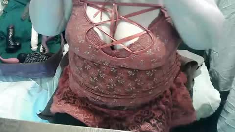 Snapshot of neslihan35 chatting on 02/11/25, 10:07 neslihan online show from 02/11/25, 10:07