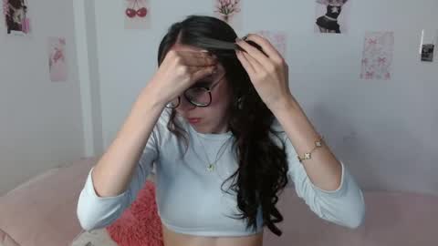 Nessa online show from 07/02/26, 02:44