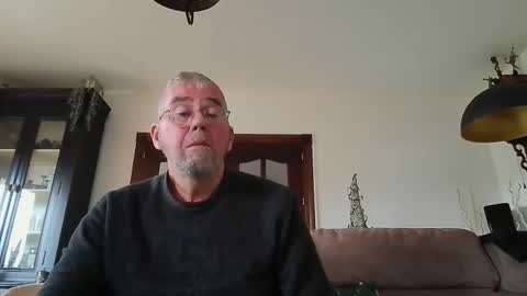 Snapshot of nesserdude20 chatting on 12/21/25, 12:56 nesserdude20 online show from 12/21/25, 12:56