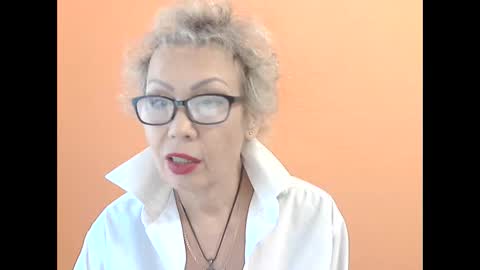 NessyJenixs online show from 10/12/25, 08:24