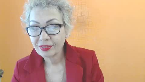 NessyJenixs online show from 02/01/26, 09:30