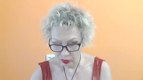 NessyJenixs online show from 05/29/26, 01:53