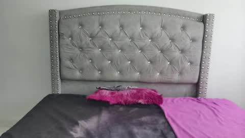 nesuko_kamado online show from 02/17/25, 06:37