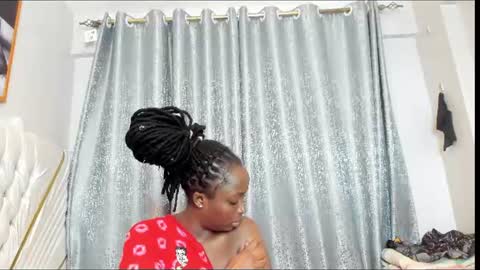 netfux_and_chill online show from 06/11/26, 11:30