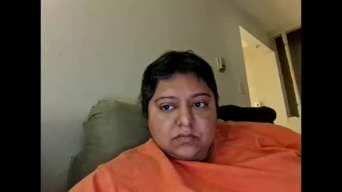 Snapshot of neverwiser chatting on 10/18/25, 03:02 neverwiser online show from 10/18/25, 03:02