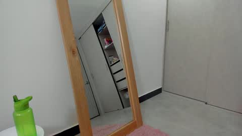   Samanta Sofia  online show from 12/12/24, 05:37