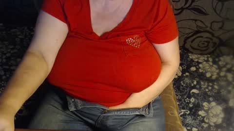 Lilly  online show from 12/18/25, 04:35