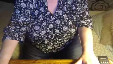 Lilly  online show from 05/25/26, 02:28