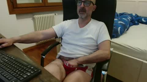 simi online show from 03/23/26, 07:29