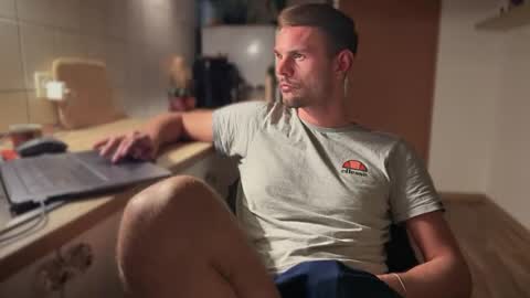 Finnr online show from 03/08/25, 08:35