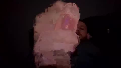 Snapshot of newboi92 chatting on 12/17/25, 09:10 newboi92 online show from 12/17/25, 09:10