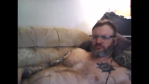 Snapshot of newbreed666 chatting on 11/23/25, 11:37 NEWBREED666 online show from 11/23/25, 11:37