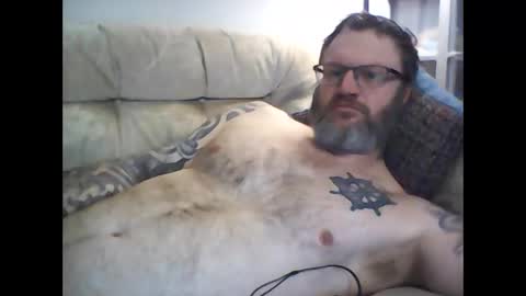 Snapshot of newbreed666 chatting on 02/15/26, 06:04 NEWBREED666 online show from 02/15/26, 06:04
