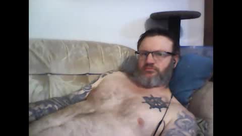 Snapshot of newbreed666 chatting on 02/22/26, 08:29 NEWBREED666 online show from 02/22/26, 08:29