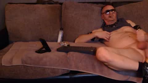 newfun11 online show from 02/26/26, 05:45