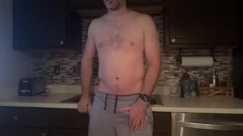 Snapshot of newguy_097 chatting on 11/16/25, 02:11 newguy_097 online show from 11/16/25, 02:11