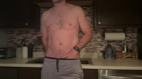 Snapshot of newguy_097 chatting on 12/04/25, 12:31 newguy_097 online show from 12/04/25, 12:31